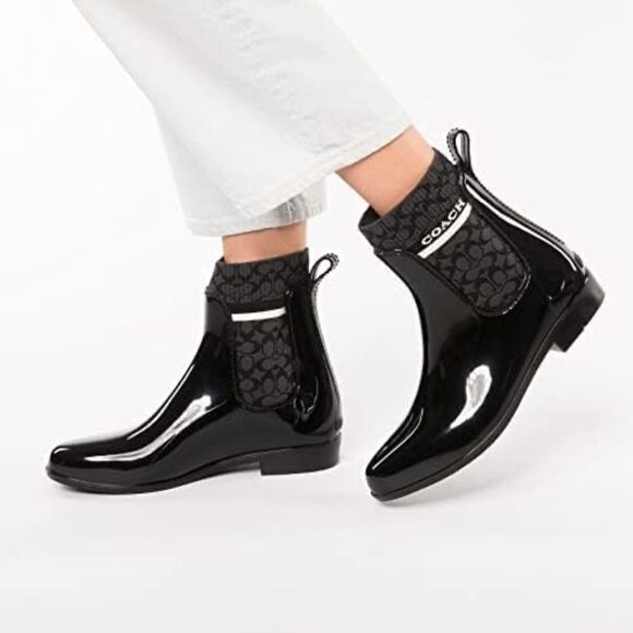 NWOB COACH Rivington Signature Knit Waterproof Chelsea Rain Boot in Black Size 5 - Picture 1 of 13
